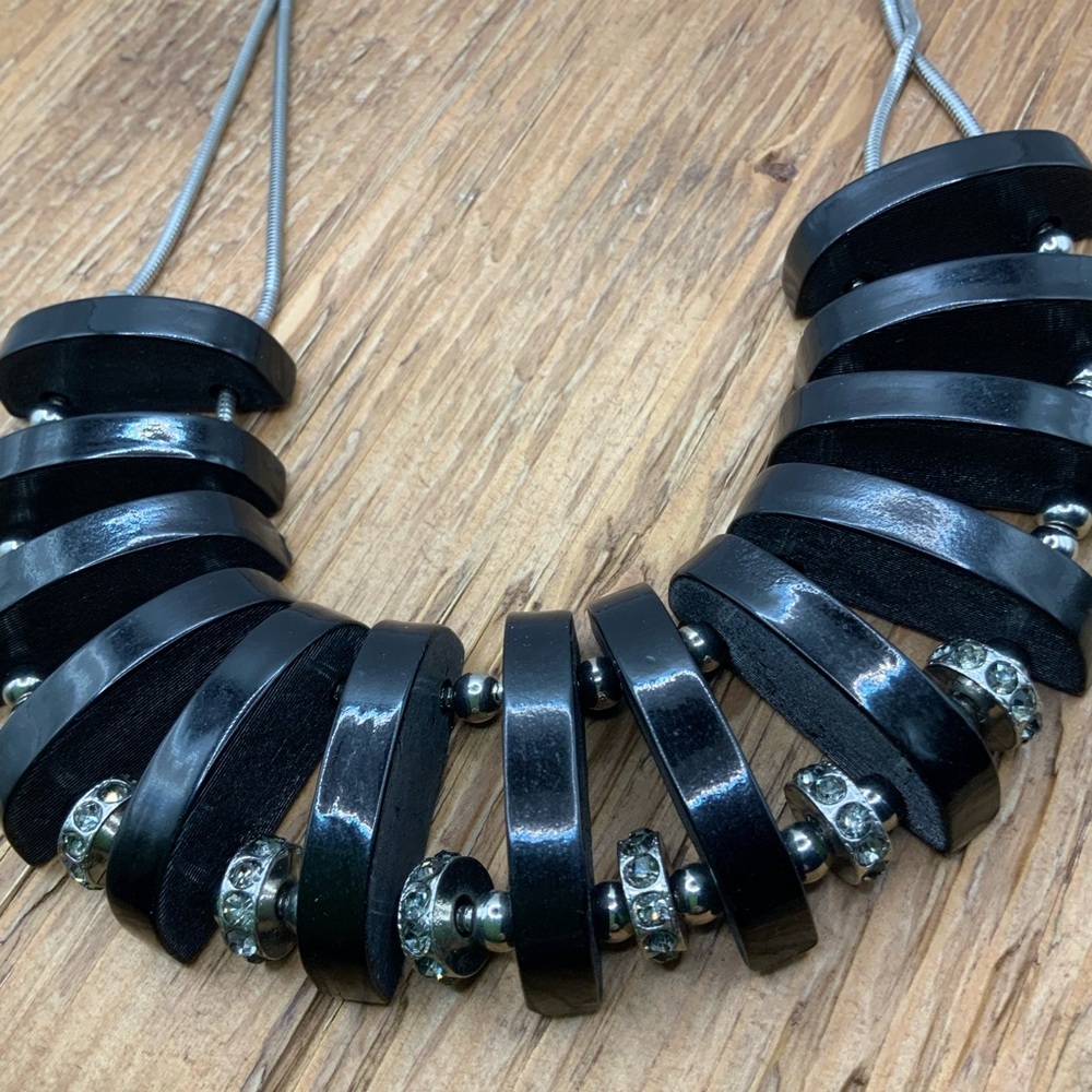 Chico's Black Movable Ladder Rhinestone Double Stranded Silver Tone Necklace